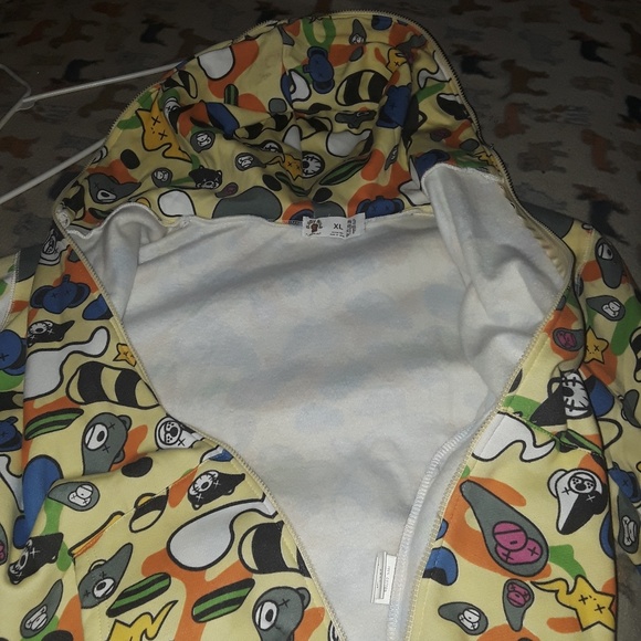 BAPE X KAWS ANIMAL KINGDOM SAFARI FULL ZIP - Picture 3 of 8